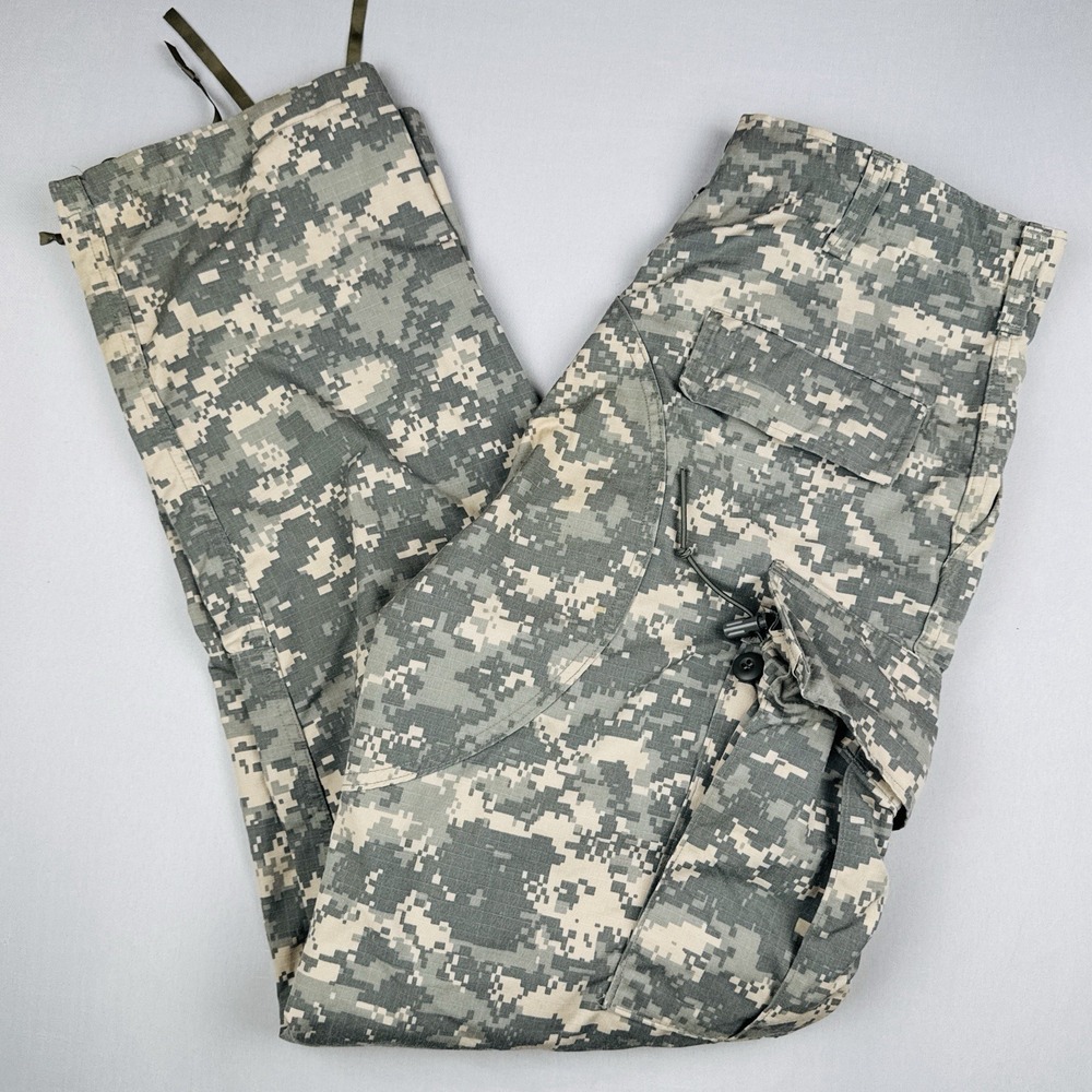 US Army ACU UCP Digi Camo Combat Cargo Pants Medium Long Military